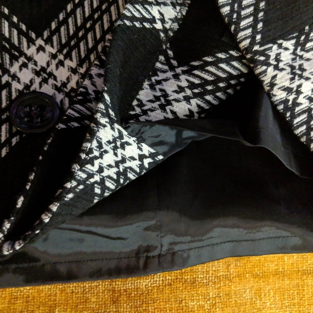 Express Design Studio Mini Skirt 8 - Picture 6 of 7